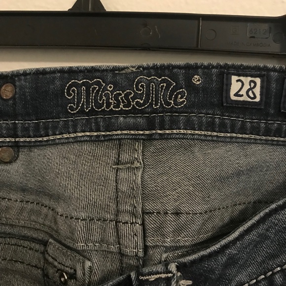 Miss Me Boot Cut Jeans. Embellished Bling! Size 28...Long - Picture 5 of 8